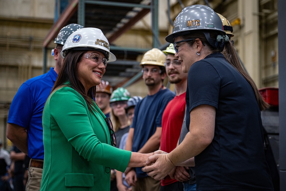 Secretary of Labor Visits Portsmouth Naval Shipyard