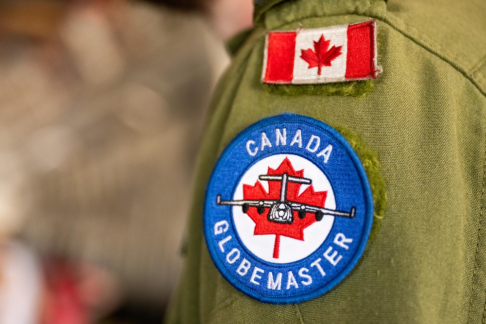 Altus AFB Demo Team performs at Abbotsford International Air Show