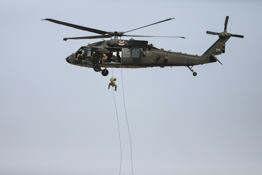 TSAAS Cadre Trains Soldiers