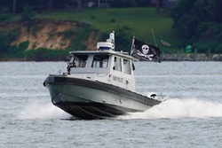 Harbor Patrol Unit training on the York River [Image 6 of 7]