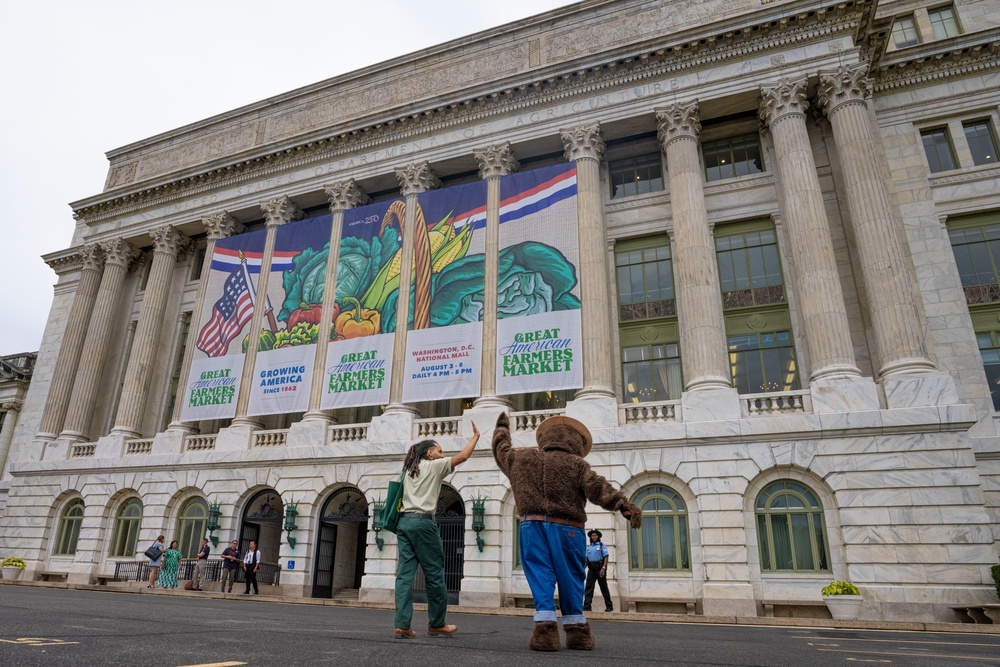 Smokey Celebrates Birthday at The Great American Farmers Market