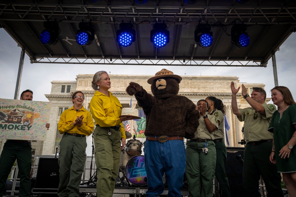 Smokey Celebrates Birthday at The Great American Farmers Market