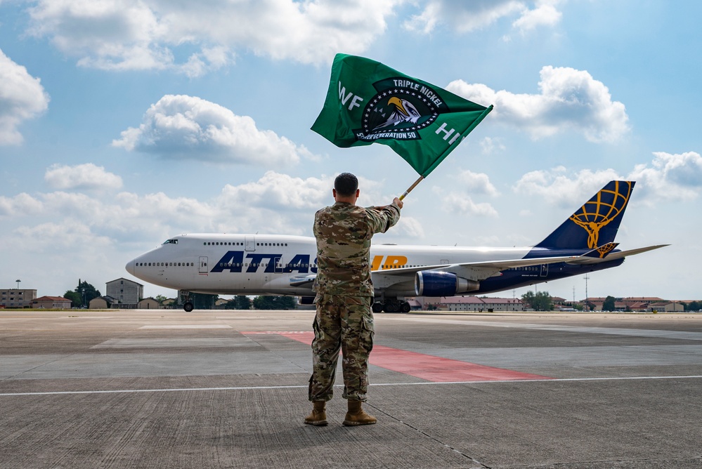 Friends and family welcome 555th FS personnel home