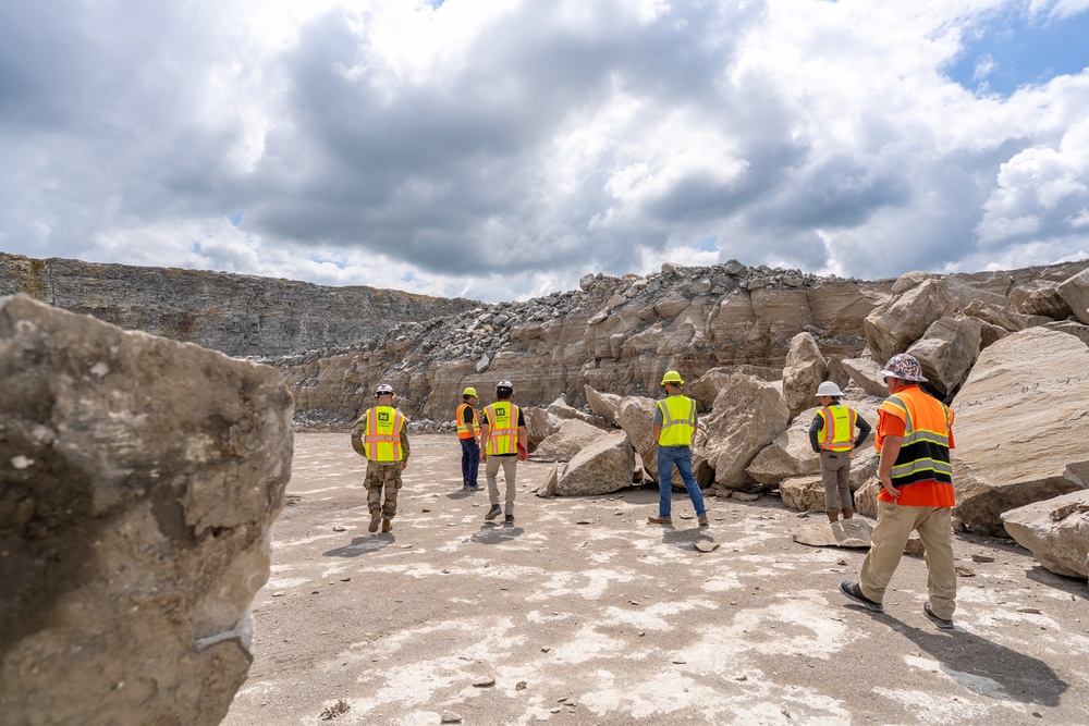 Buffalo District Armor Stone Selection at the Stone Quarry Buffalo District Armor Stone Selection at the Stone Quarry