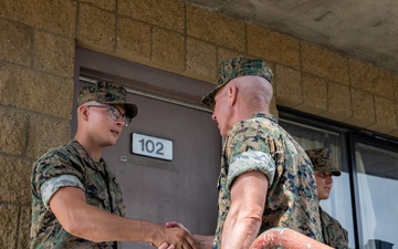 Commandant, Gen. Eric M. Smith visits I MEF
