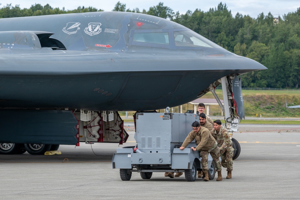 509th Bomb Wing visits JBER during U.S. and Russia meeting