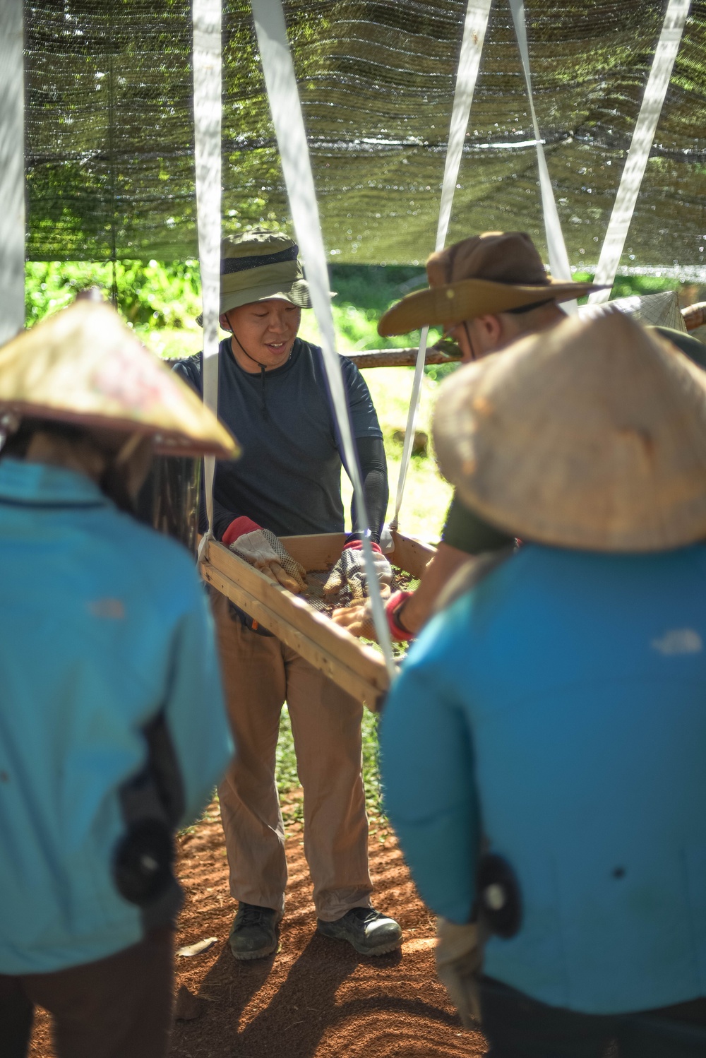Recovery Team 1 begin digging: Vietnam 25-3VN
