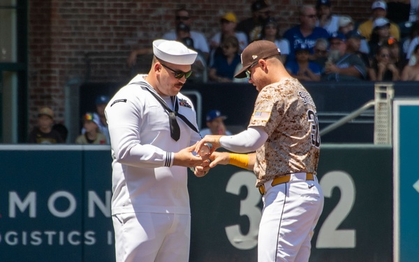 ESG-3 Sailors attend San Diego Padres pregame ceremony