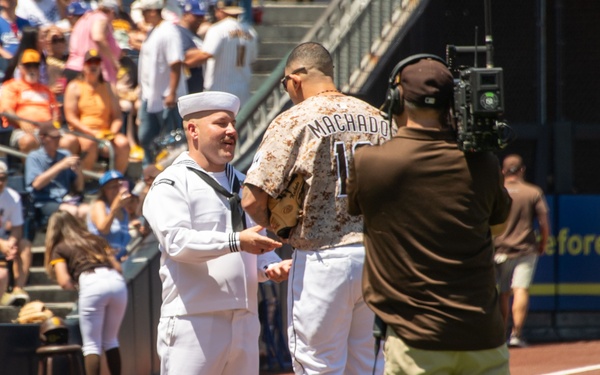 ESG-3 Sailors attend San Diego Padres pregame ceremony