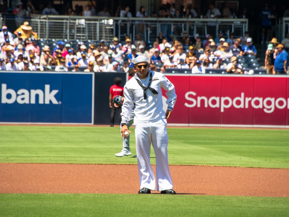 ESG-3 Sailors attend San Diego Padres pregame ceremony