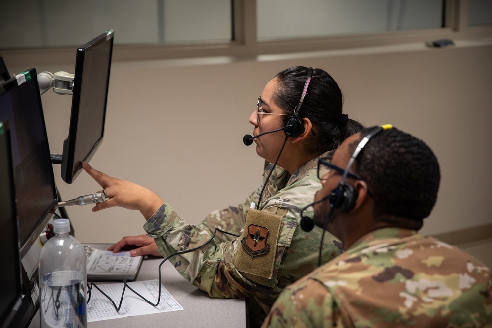 711 HPW centrifuge hosts Euro-NATO Joint Jet Pilot Training students