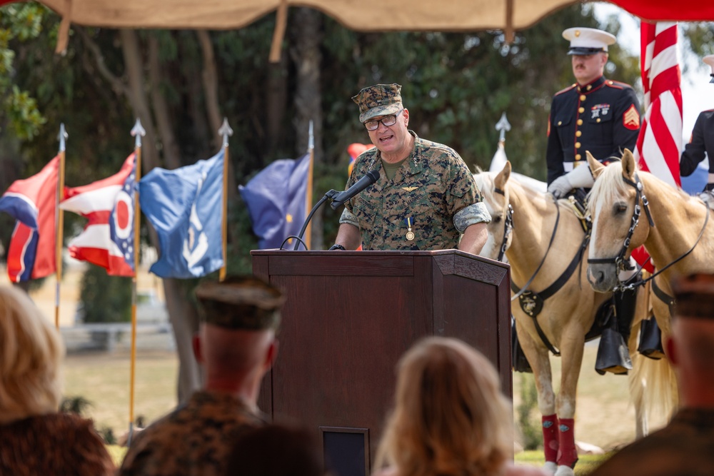 Commandant, Gen. Eric M. Smith attends Lt. Gen. Cederholm Retirement Ceremony