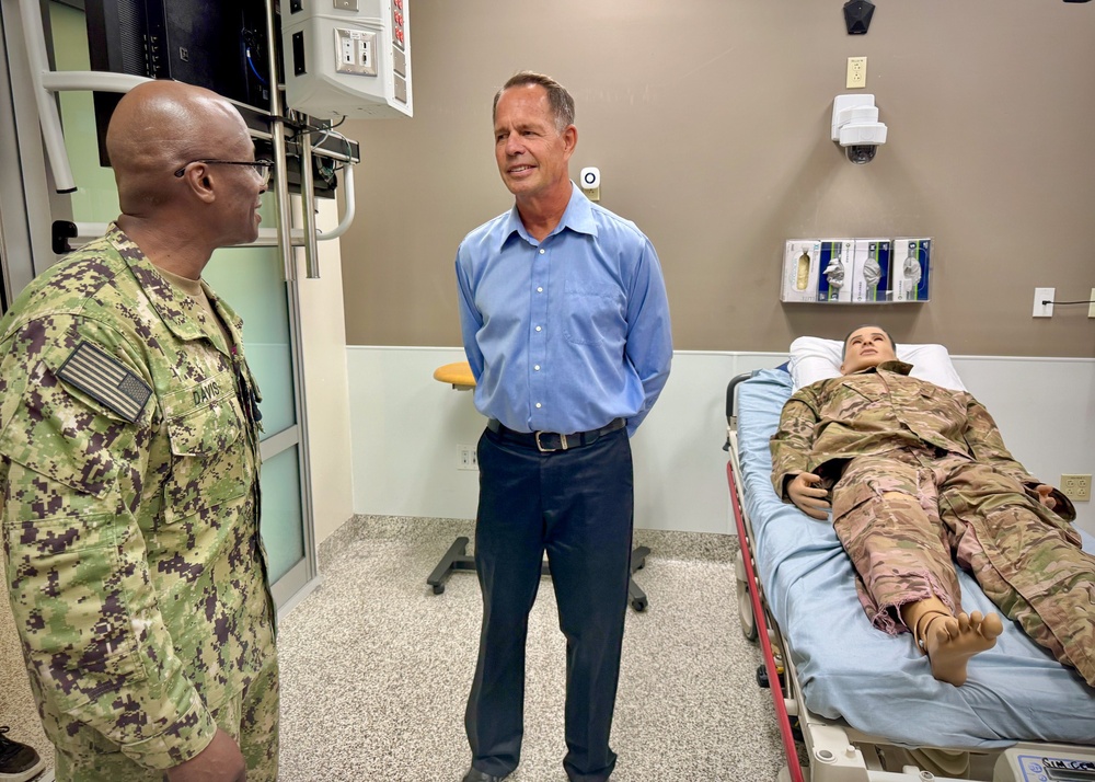 Pacific Fleet Senior Enlisted Leader visits NMCSD