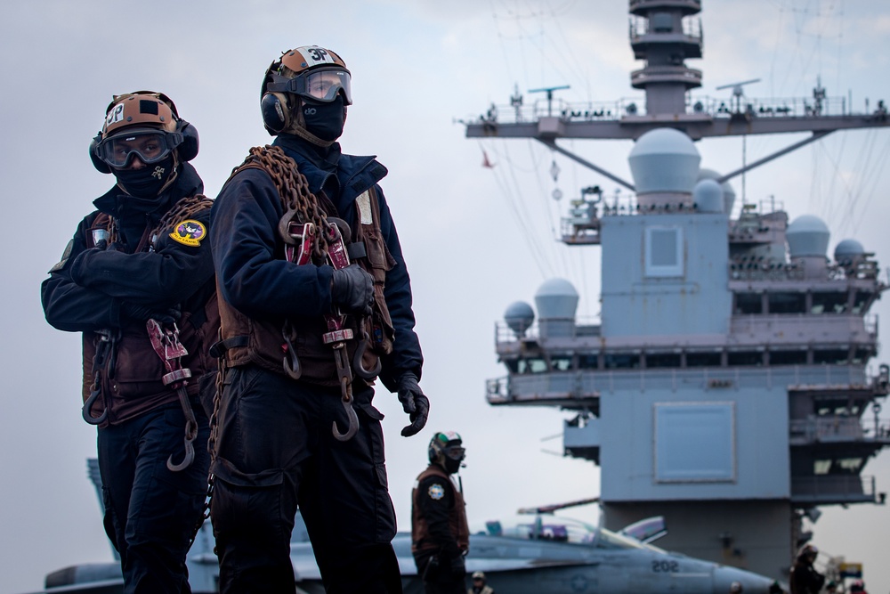 USS Gerald R. Ford (CVN 78) Sailors Observe Flight Operations