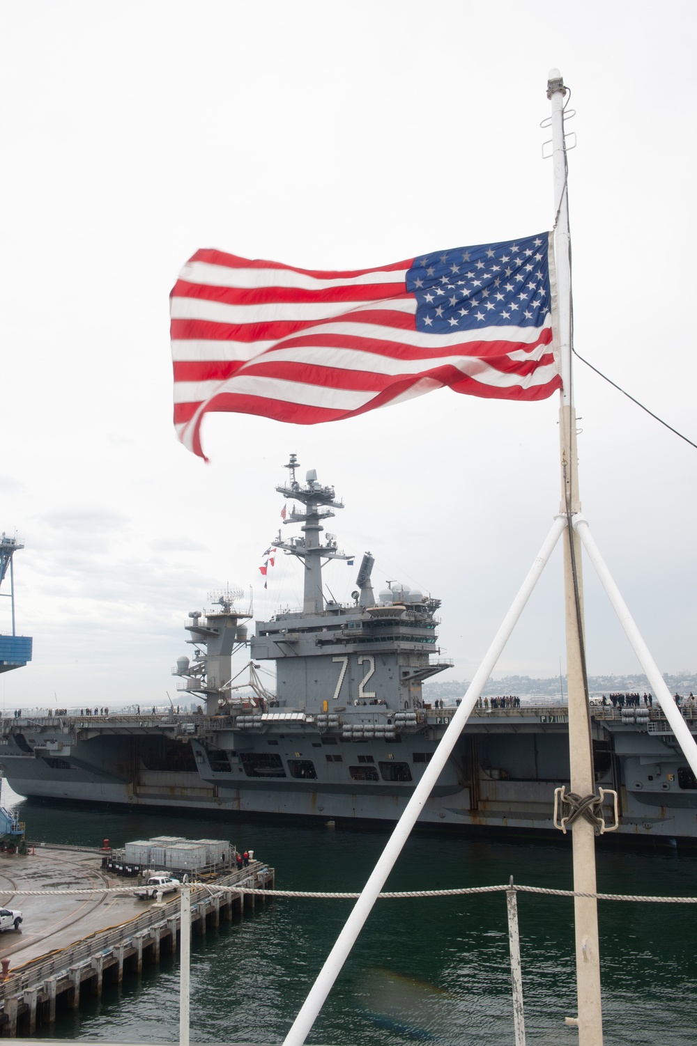USS Abraham Lincoln Return from Underway