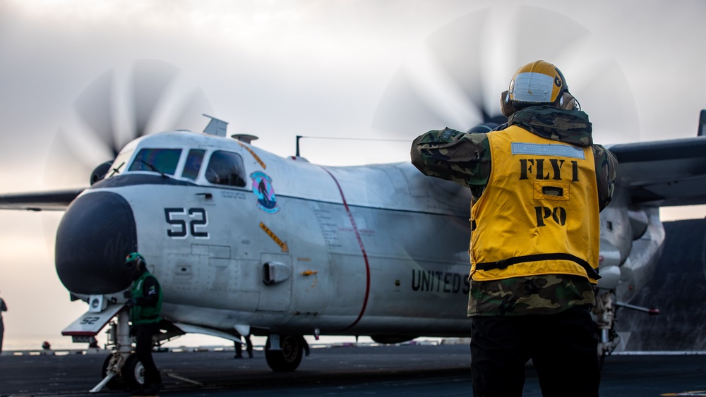 USS Gerald R. Ford (CVN 78) Sailor Signals C-2A Greyhound