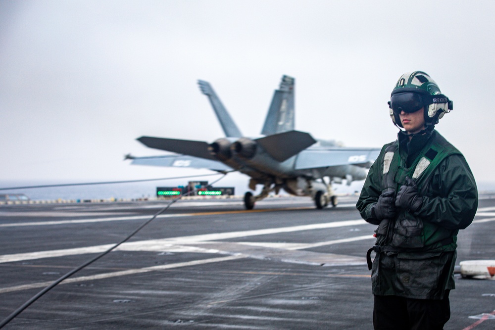 USS Gerald R. Ford (CVN 78) Sailor Observes Flight Operations
