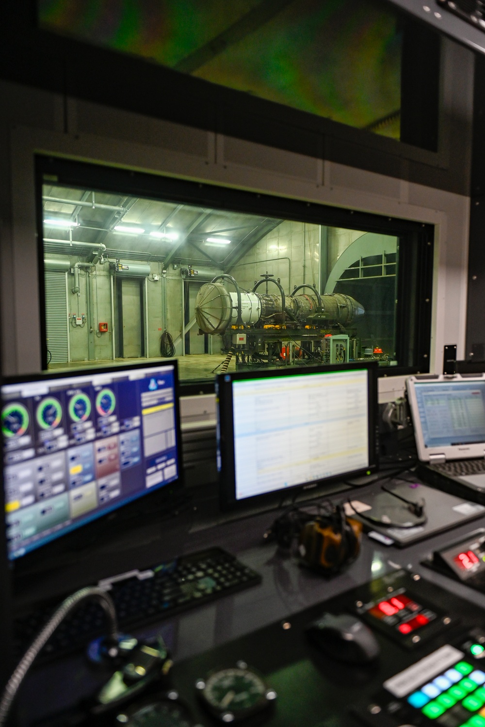 169th Maintenance Squadron conducts jet engine test