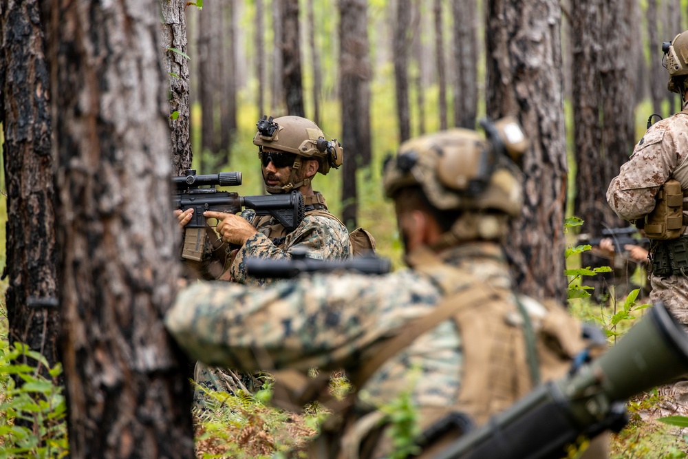 Marines with Infantry Unit Leaders Course participate in a combined arms live fire exercise
