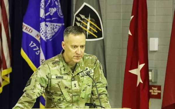 Army Reserve cyber warriors attend combined ceremony welcoming new leaders