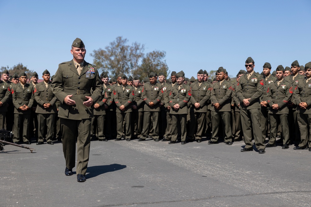 US Marines Take Part in Composite Ceremony