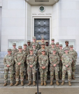 Nurse Summer Training at Walter Reed Builds Future Medical Force