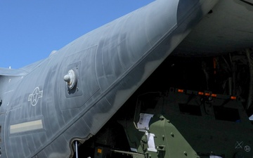 31st MEU | U.S. Marines perform HIMARS loading exercise