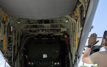 31st MEU | U.S. Marines perform HIMARS loading exercise