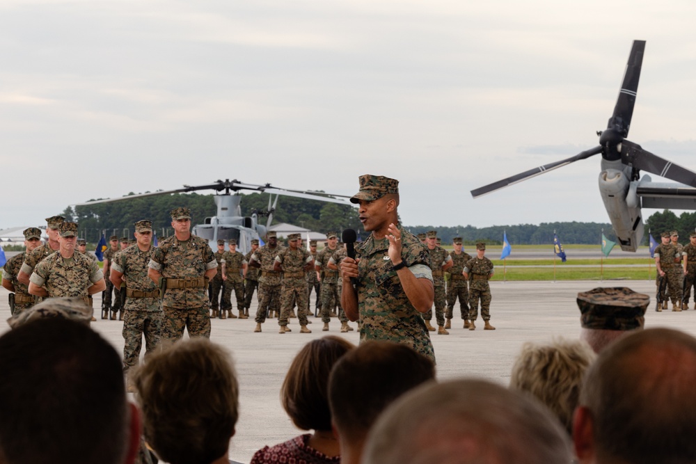 2nd Marine Aircraft Wing Change of Command Ceremony 2025