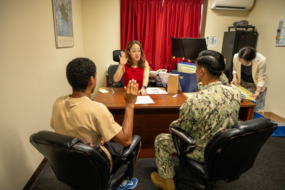 RLSO WESTPAC Hosts U.S. Consulate Passport Outreach Event at CFAS