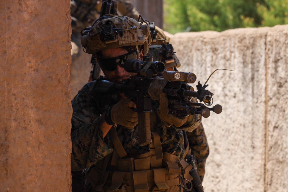 Marines Sharpen Readiness in SOIW Exercise