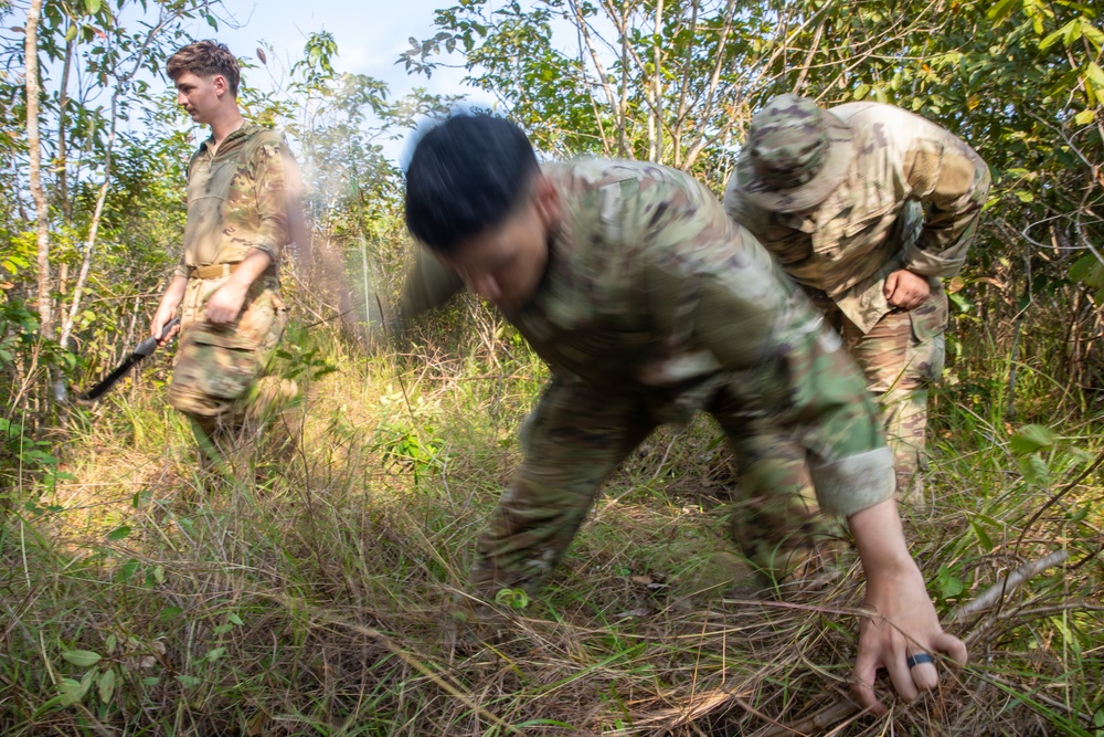Garuda Shield holds it's annual exercise between the Indonesian National Armed Forces and U.S. Military