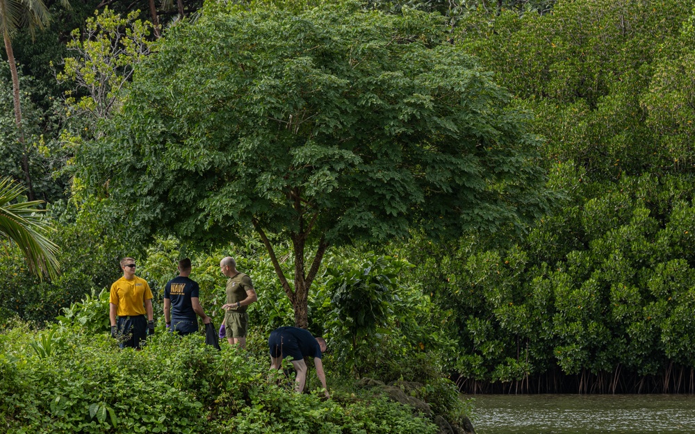 Semper Fi &amp; Sanitize: Koa Moana Marines and Sailors Clean Dekehtik Causeway With Naval Mobile Construction Battalion 4