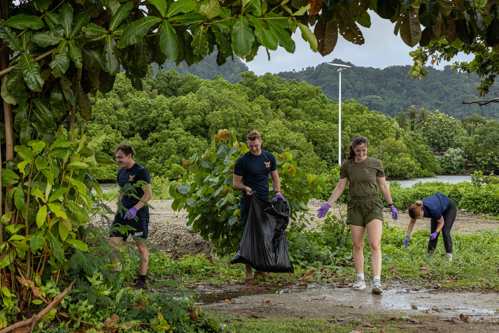 Semper Fi &amp; Sanitize: Koa Moana Marines and Sailors Clean Dekehtik Causeway With Naval Mobile Construction Battalion 4
