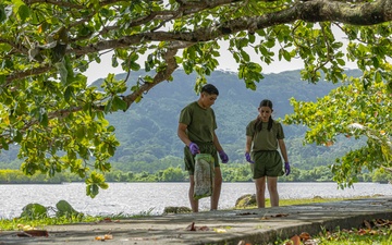 Semper Fi &amp; Sanitize: Koa Moana Marines and Sailors Clean Dekehtik Causeway With Naval Mobile Construction Battalion 4