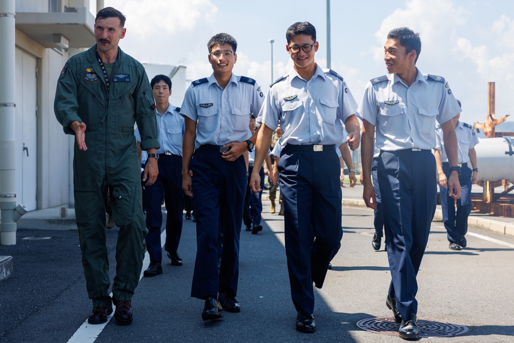 JASDF Cadets Tour MCAS Iwakuni