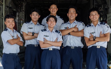 JASDF Cadets Tour MCAS Iwakuni
