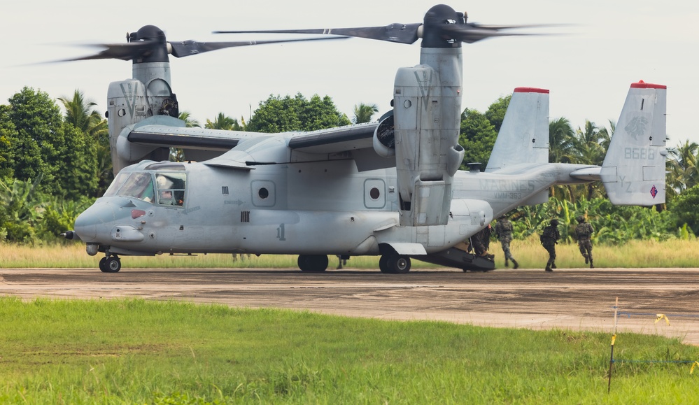 Ex Alon 25: U.S. Marines with MRF-D 25.3, Philippine Marines, Australian Army take part in Air Assault