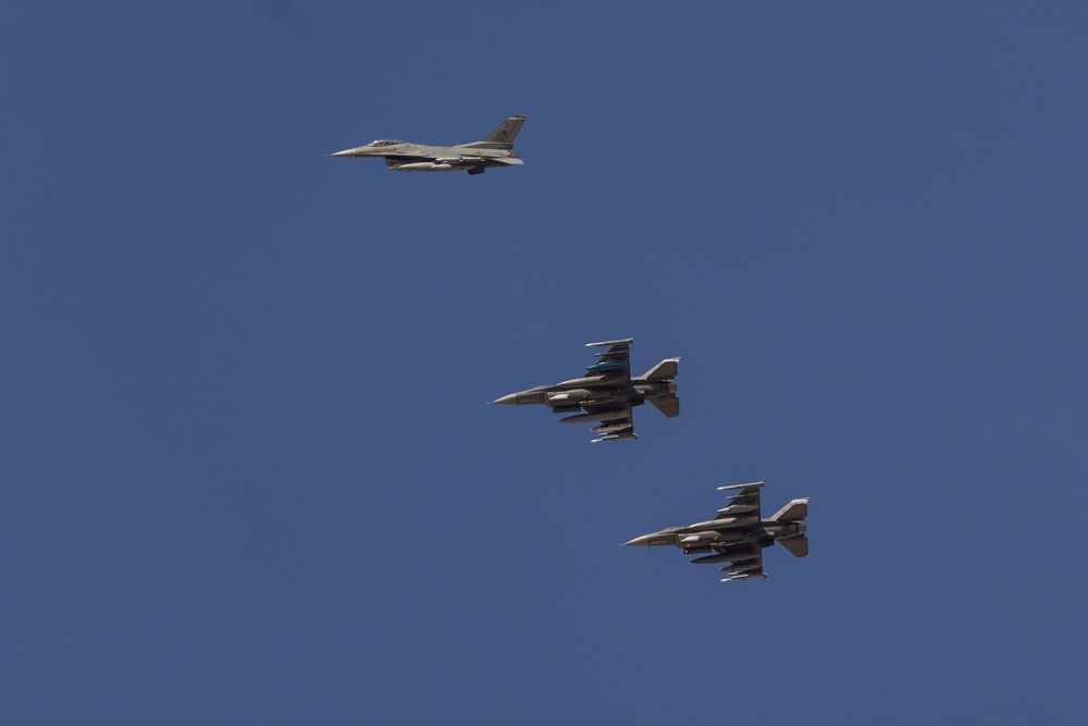 F-16s arrive in Egypt for BRIGHT STAR 25
