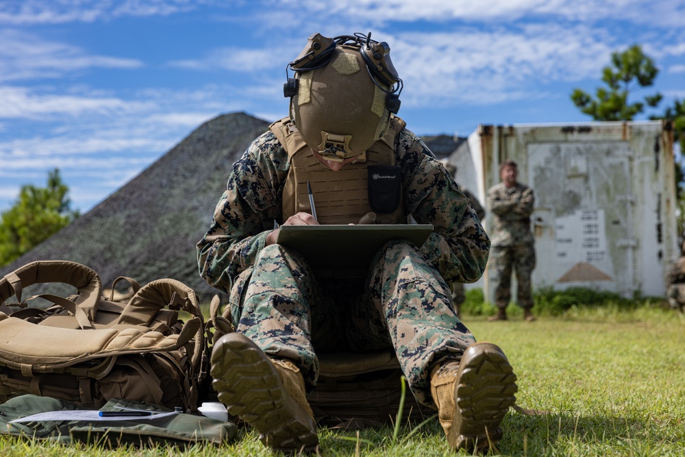 12th LCT Marines Execute a Mortar Range