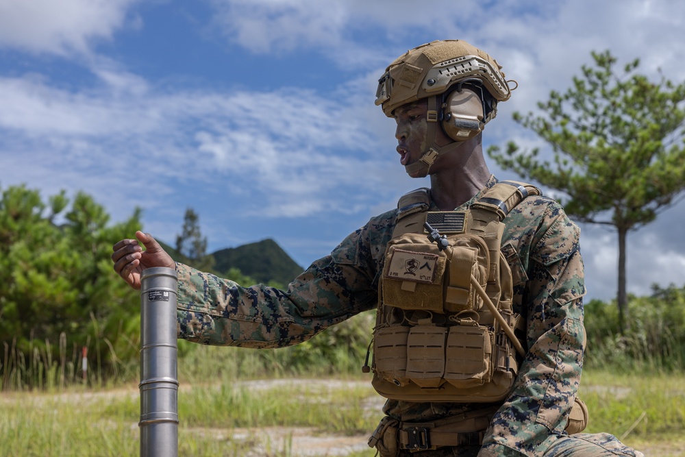12th LCT Marines Execute a Mortar Range