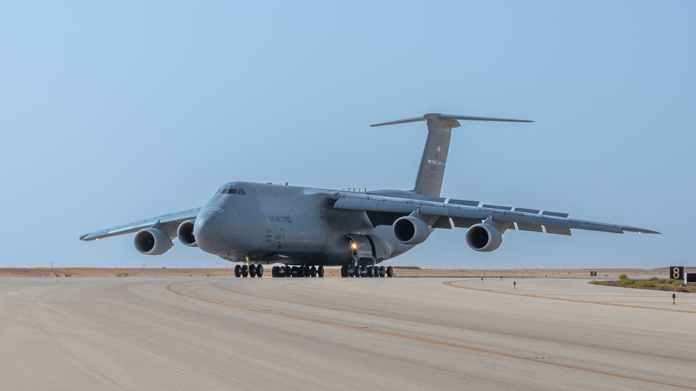 378th AEW airframe familiarization
