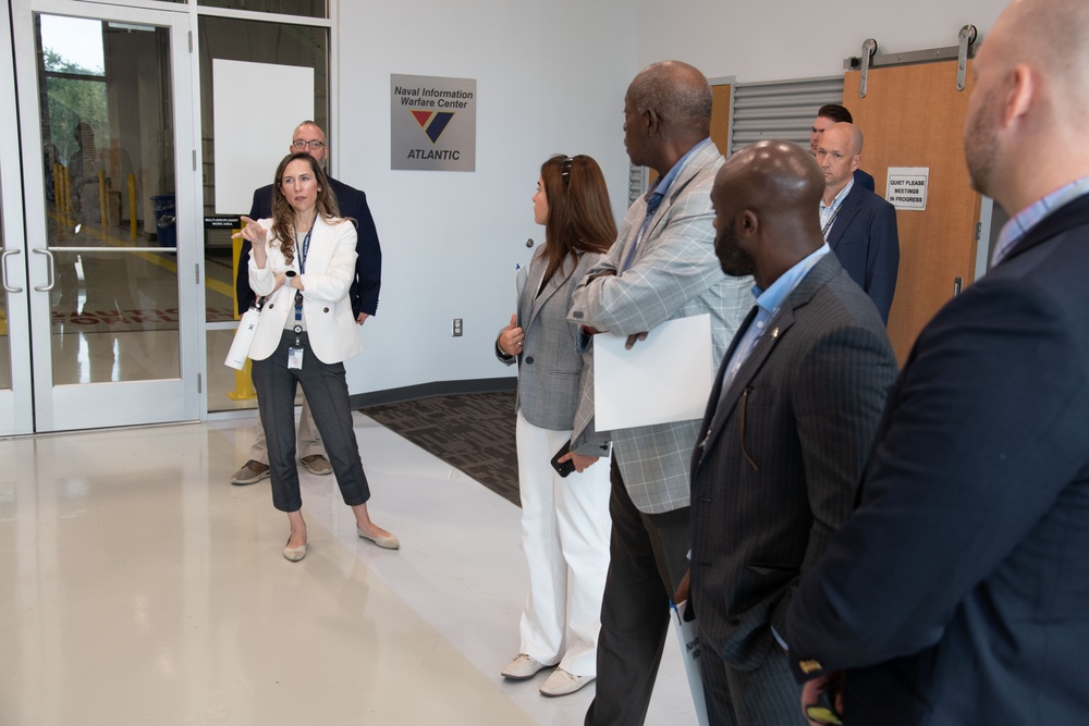 NIWC Atlantic Meet with Congressional Staffers