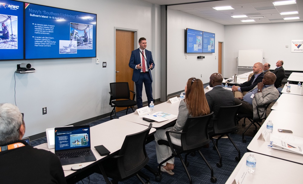 NIWC Atlantic Meet with Congressional Staffers