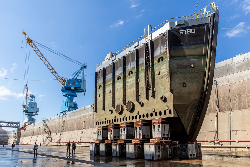 NNSY Performs Inspection on Dry Dock 1 Caisson