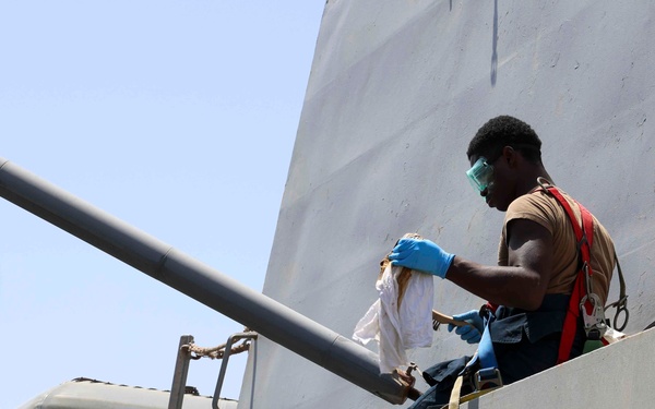 USS FORREST SHERMAN (DDG 98) DAILY OPS.