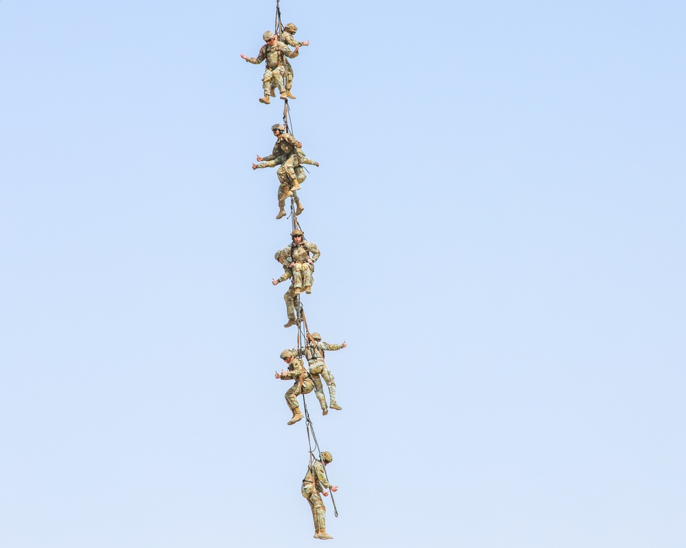 TSAAS Cadre Trains Soldiers