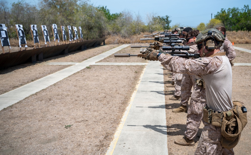 Range day with JTF-SG Marines