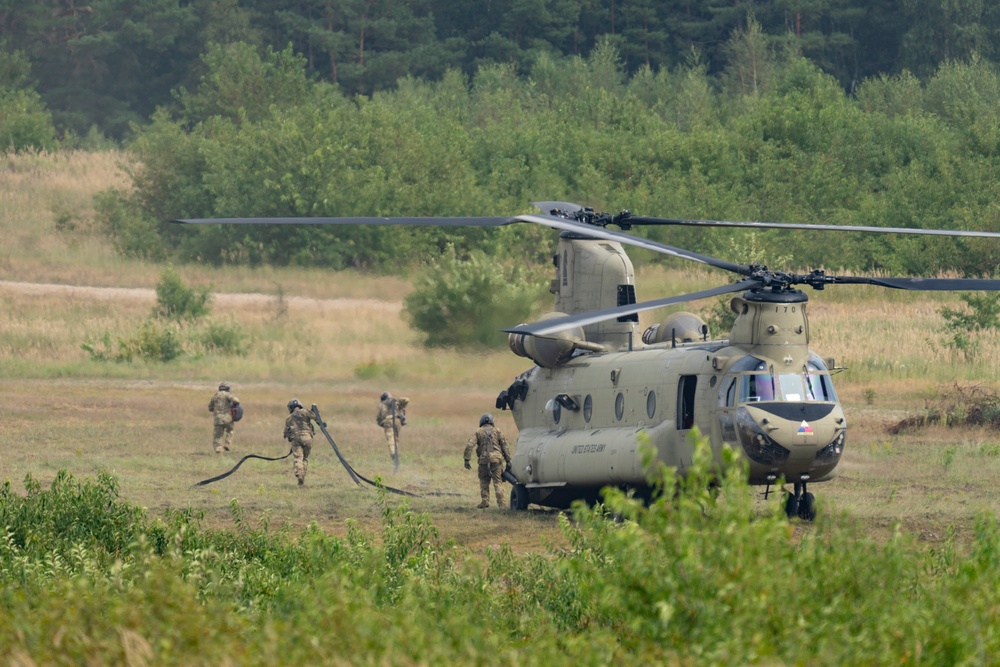 U.S. and Polish Forces Showcase Apache Air and Ground Integration Capabilities in Poland