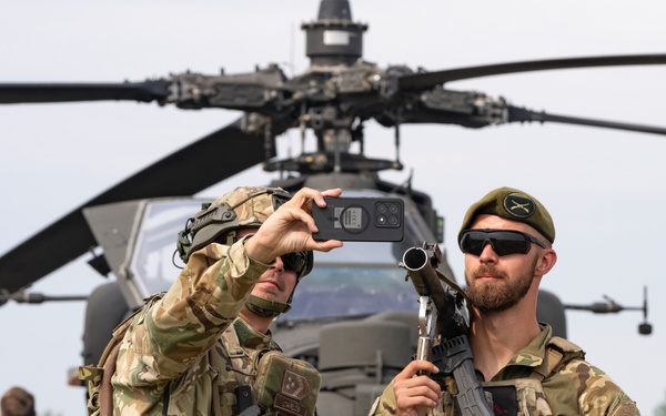 U.S. and Polish Forces Showcase Apache Air and Ground Integration Capabilities in Poland